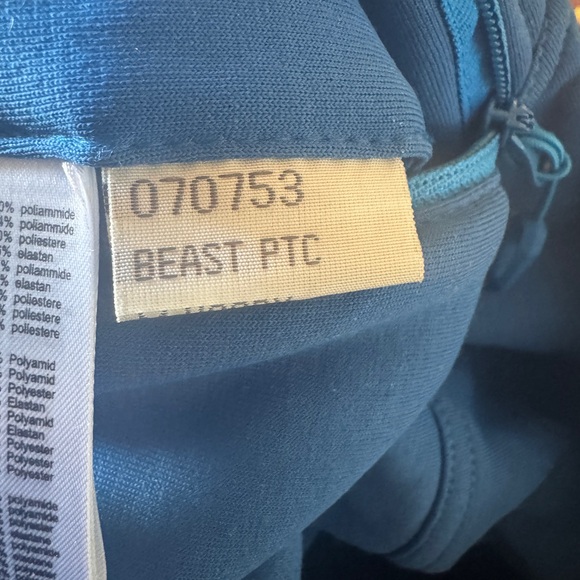 Dynafit Beast Polartec Alpha Hoodie Coat Blue Mens Size Medium - Picture 9 of 11